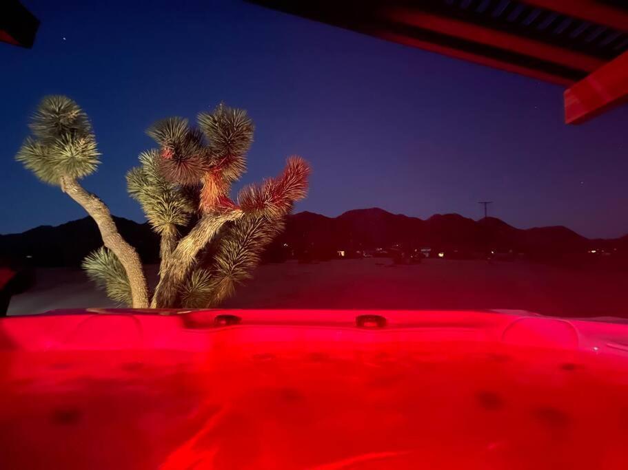Pioneertown Chasing The Moon: Expansive Tub Views Near Pappy'S 빌라 외부 사진